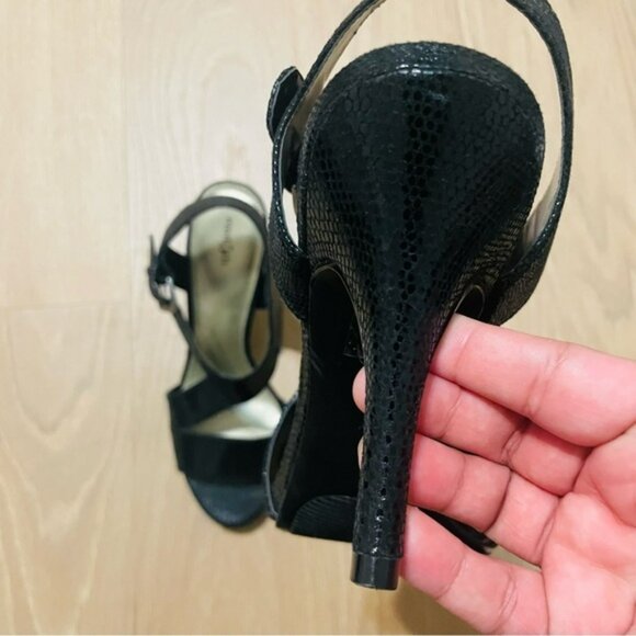 East 5th woman’s black heel sandal size 11 stiletto formal shoe party dressy - Picture 5 of 10
